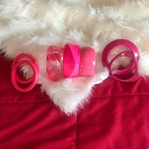 💗”EUC”💗 PINK COLLECTION OF 7 DIFFERENT SIZES